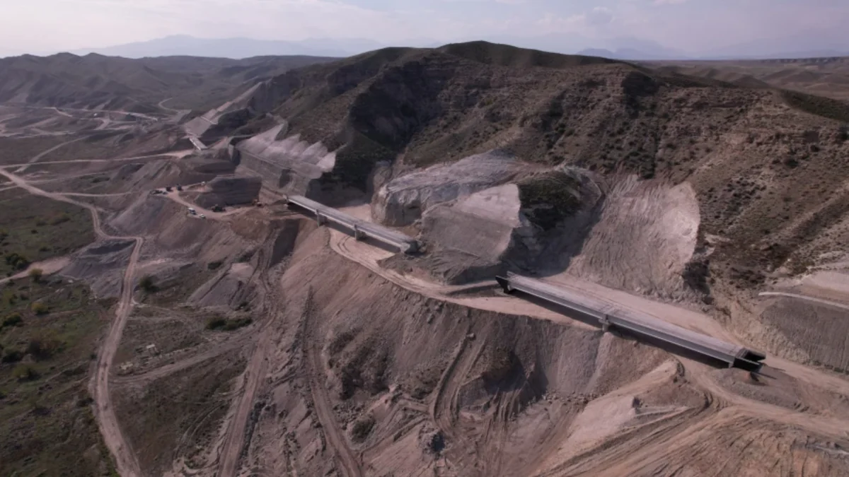 Стало известно, когда завершится строительство ж/д линии Горадиз-Агбенд 2 Стало известно, когда завершится строительство ж/д линии Горадиз-Агбенд