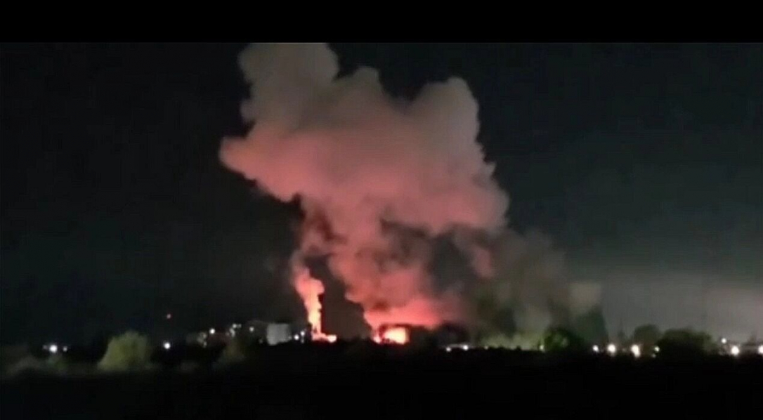 На ТЭЦ в Бухаресте произошел мощный взрыв