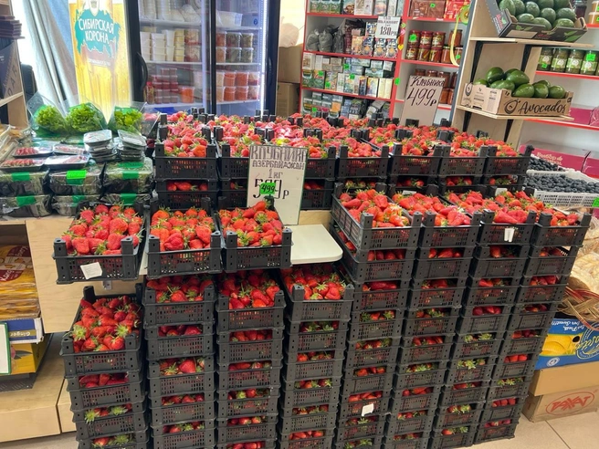 В Челябинске бум продаж азербайджанской клубники