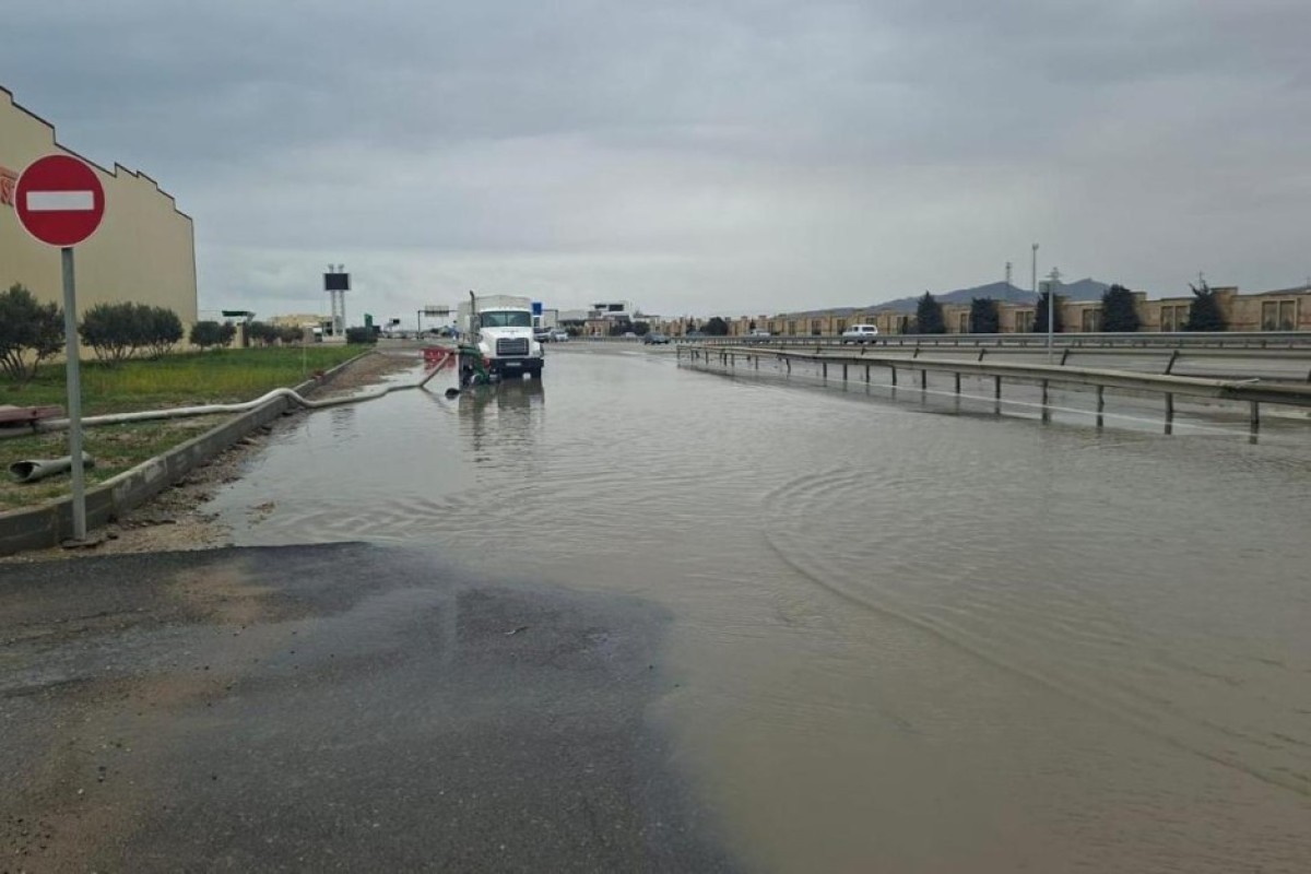 МЧС: Около сотни жителей эвакуированы из Кешля