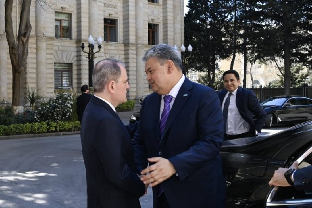 Байрамов встретился с Кошербаевым