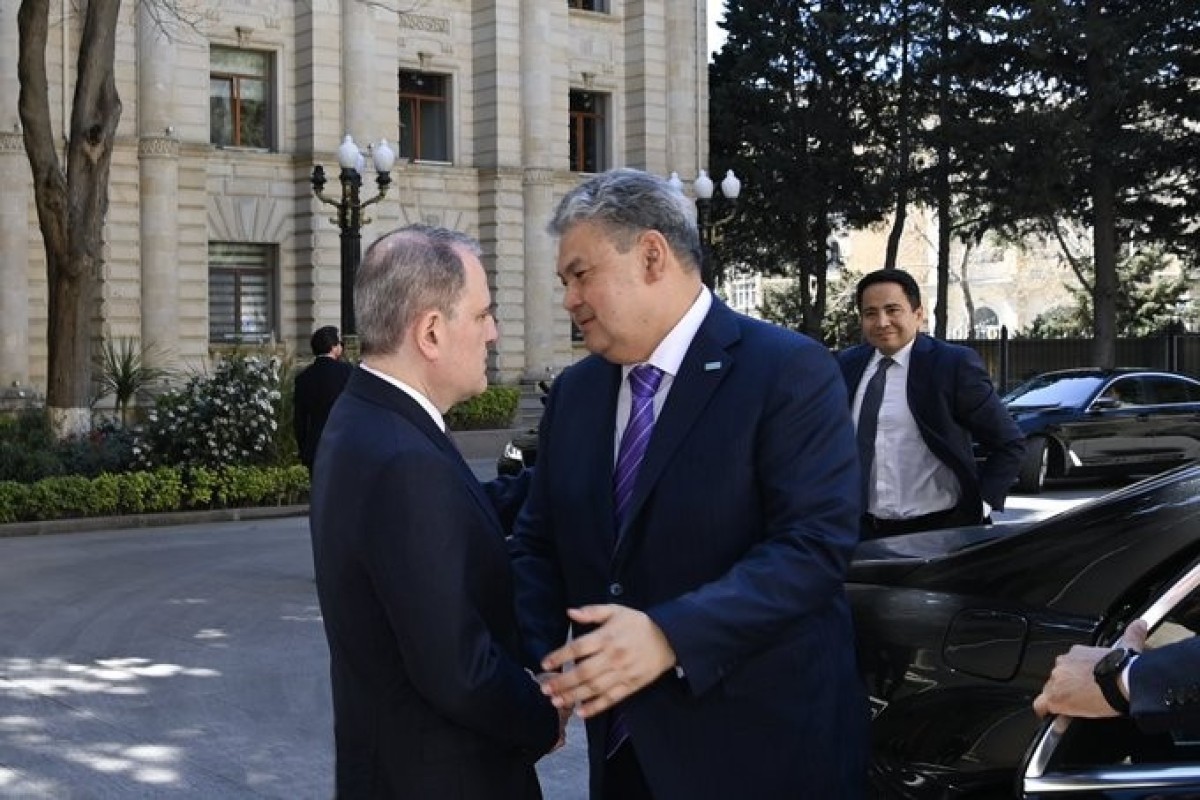 Байрамов встретился с Кошербаевым