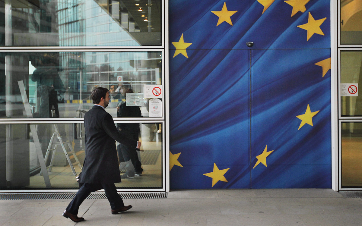 ЕС окончательно утвердил кредит на €90 млрд Украине