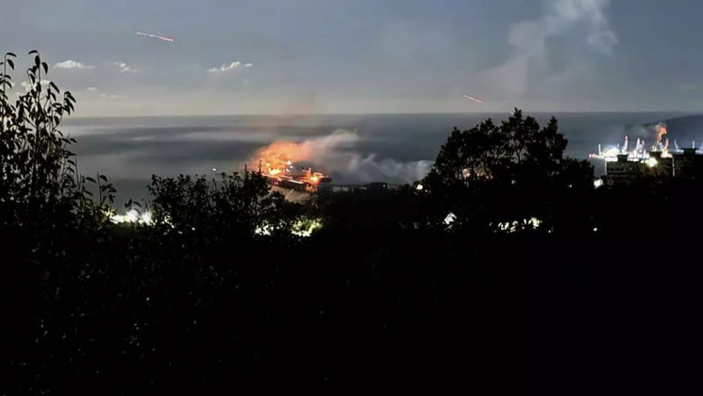 Огромное нефтяное пятно появилось у порта Туапсе