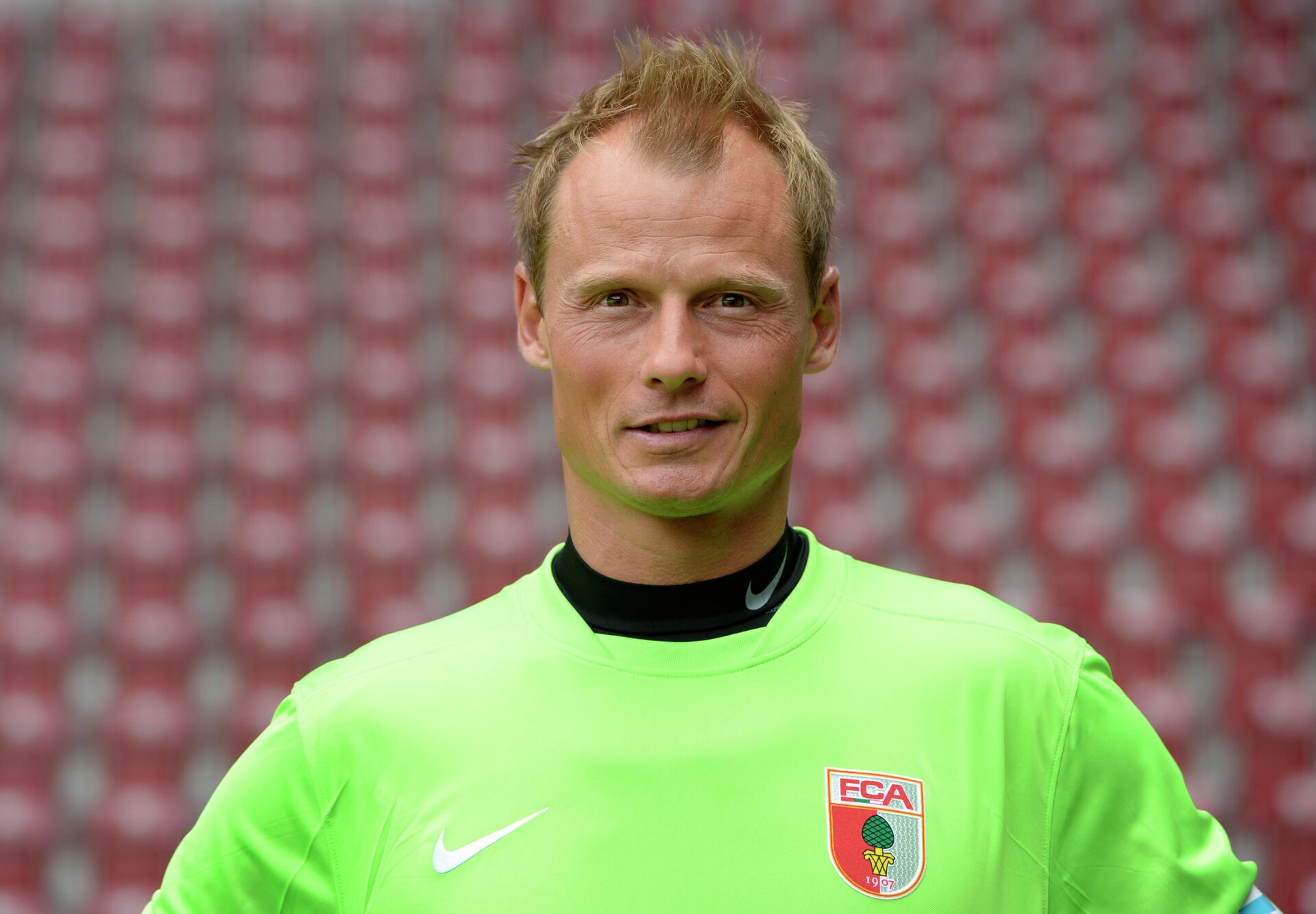 Бывший вратарь «Арсенала» и «Ювентуса» погиб в ДТП с поездом