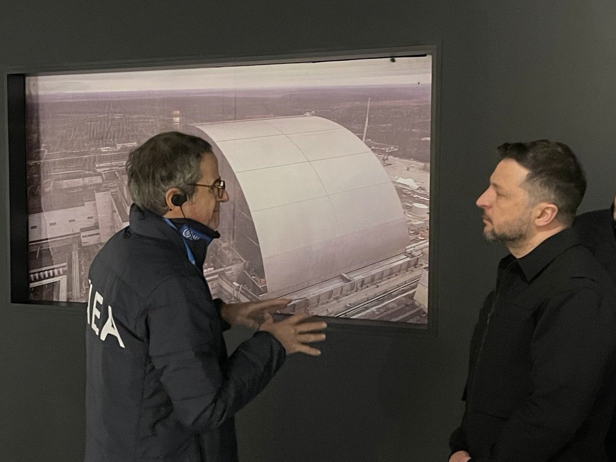 Гросси встретился с Зеленским