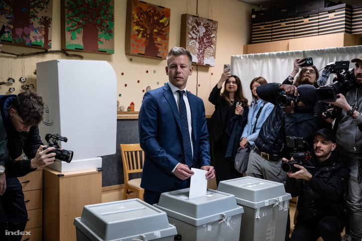 Партия «Тиса» лидирует на парламентских выборах в Венгрии