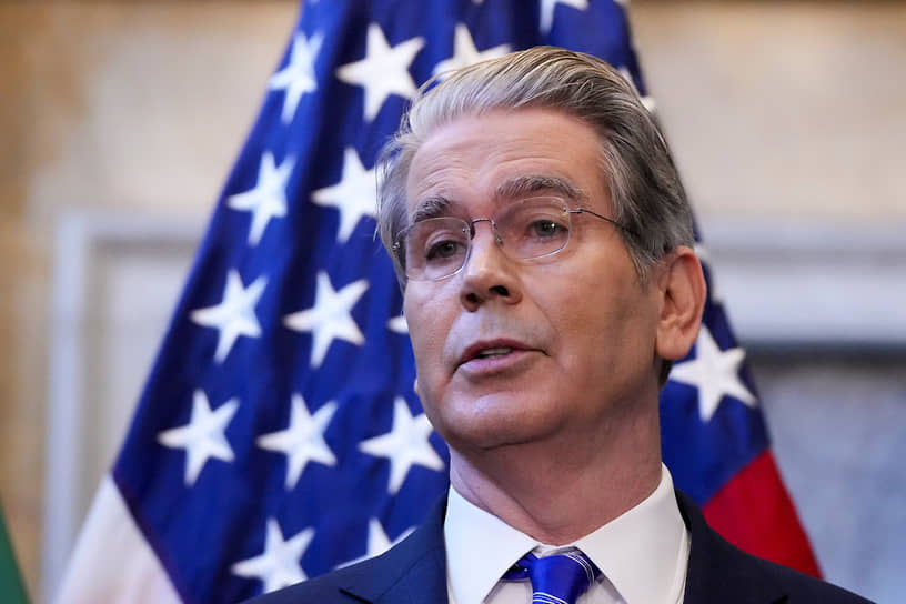 США продлили санкционные послабления для Ирана и России