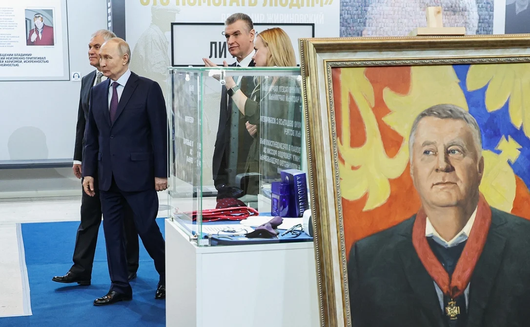 «Мне ещё рано уходить»: Путин вспомнил последний разговор с Жириновским