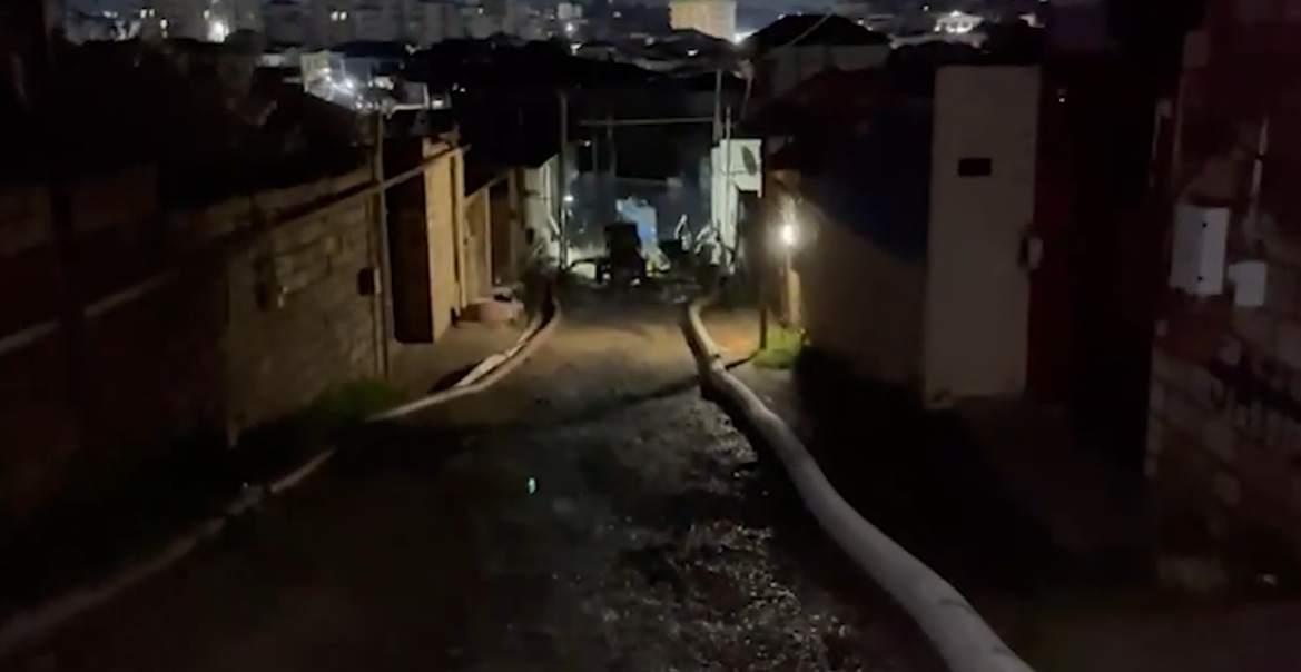 МЧС продолжает работы после интенсивных ливней