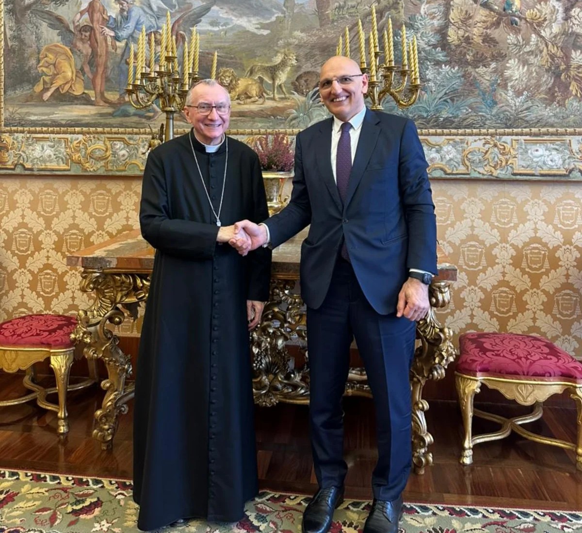 Эльчин Амирбеков провел переговоры в Ватикане