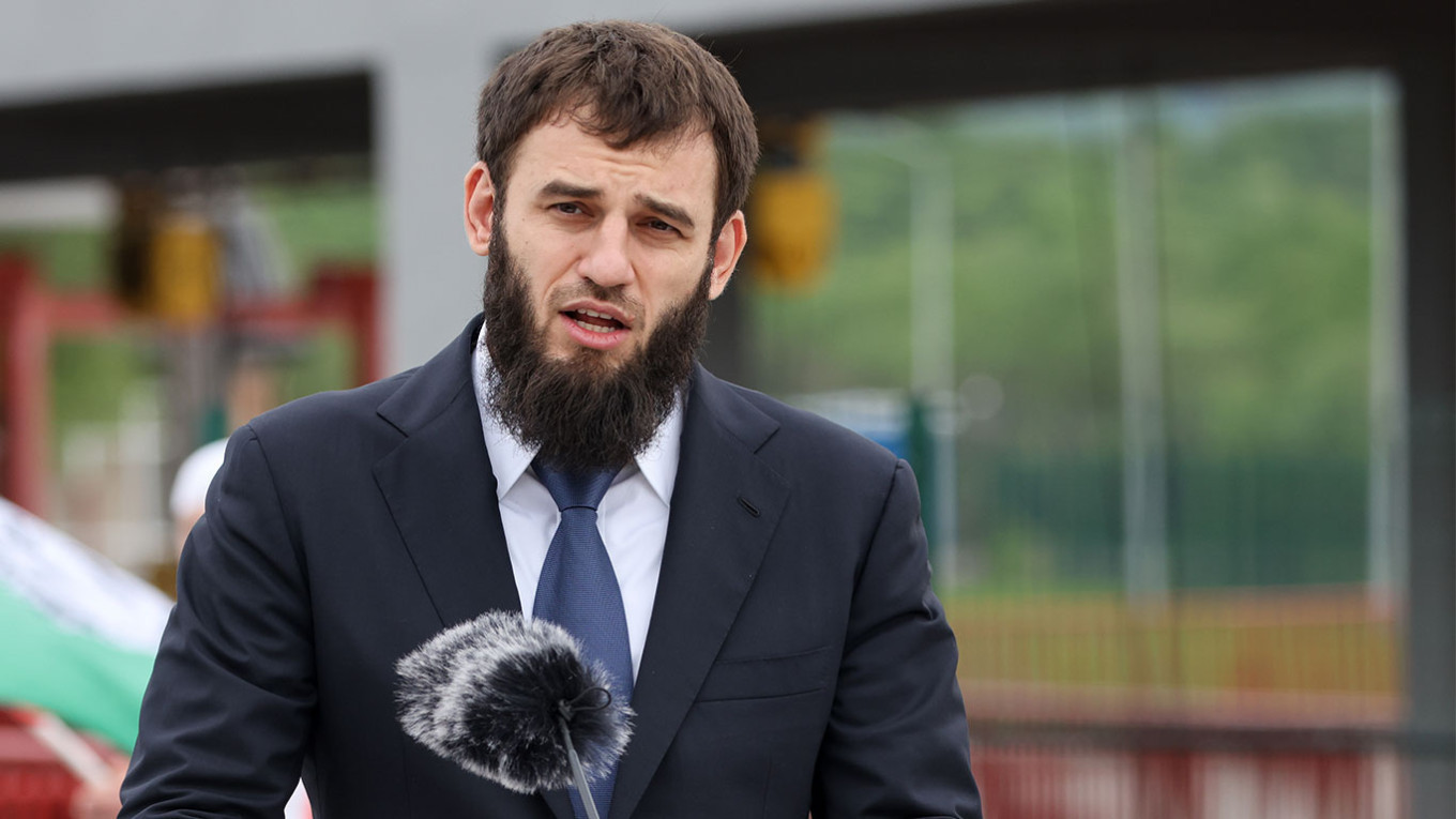 Племянника Кадырова лишили гражданства Сербии