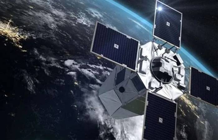 Во Франции подчеркнули стратегическую роль космоса в обороне страны