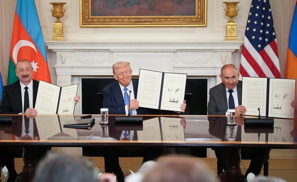 Оверчук назвал вытеснение России из переговоров между Азербайджаном и Арменией «большой ошибкой»