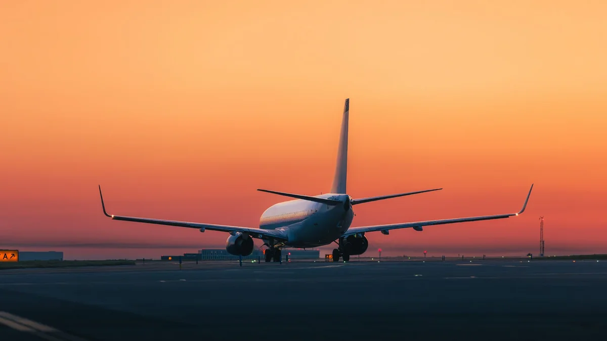 В ЕС готовят альтернативу авиационному топливу