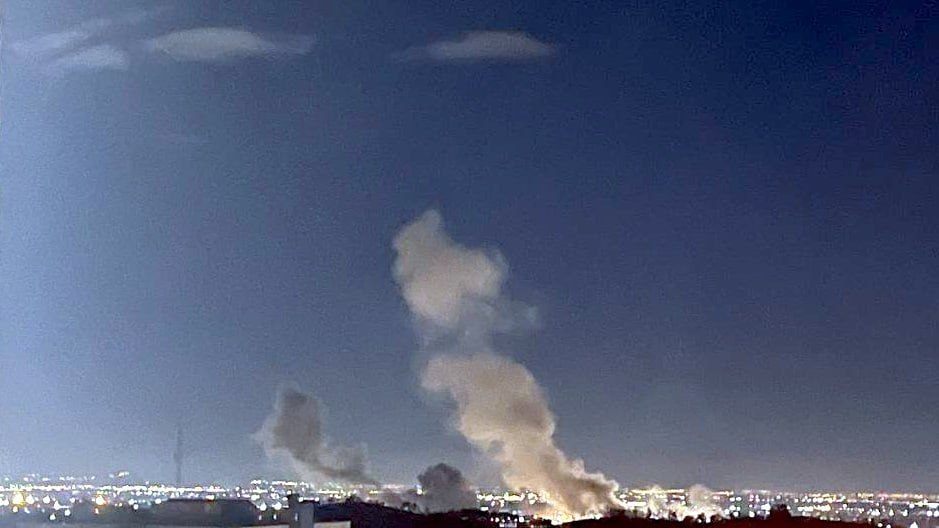 Ночная атака на Тегеран: удары по району аэропорта и университету