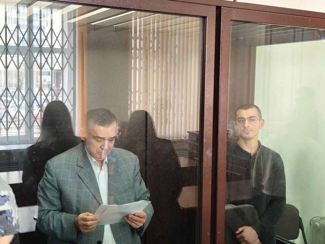 Шыхлински получил 24 года, сына осудили на 8 лет, а Mercedes изъяли