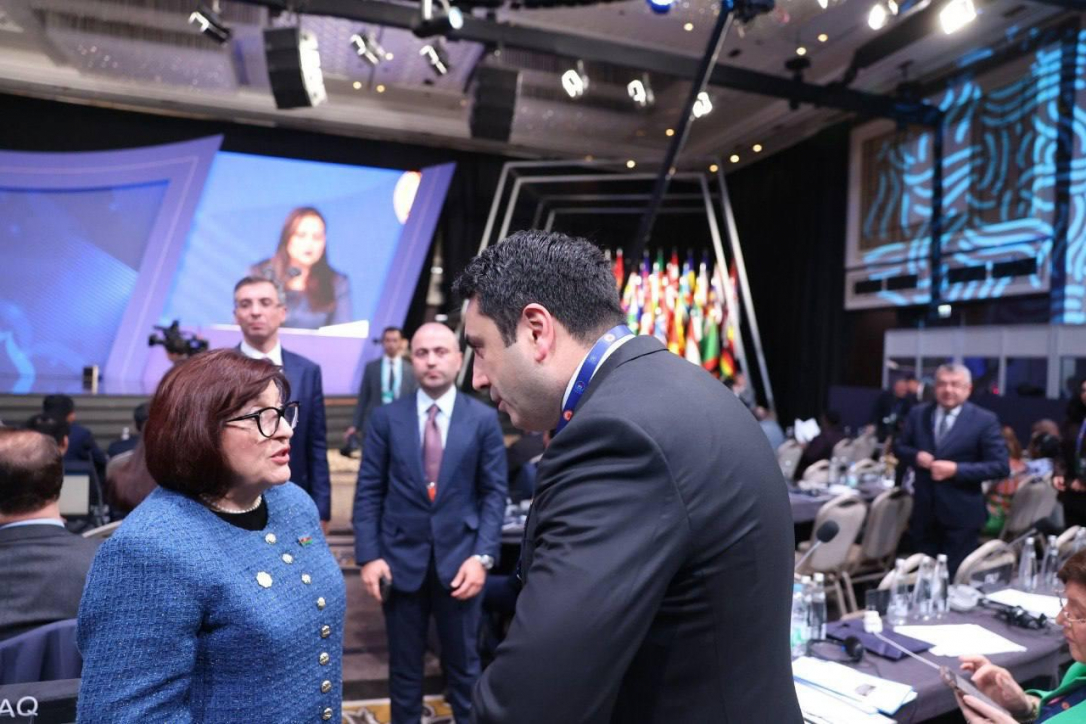 Гафарова и Симонян встретились в Стамбуле