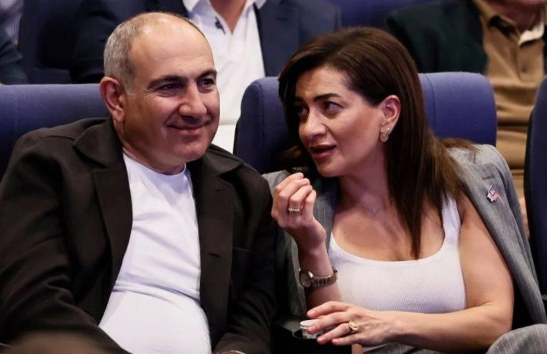 Пашинян заявил о шансе на воссоединение с Акопян