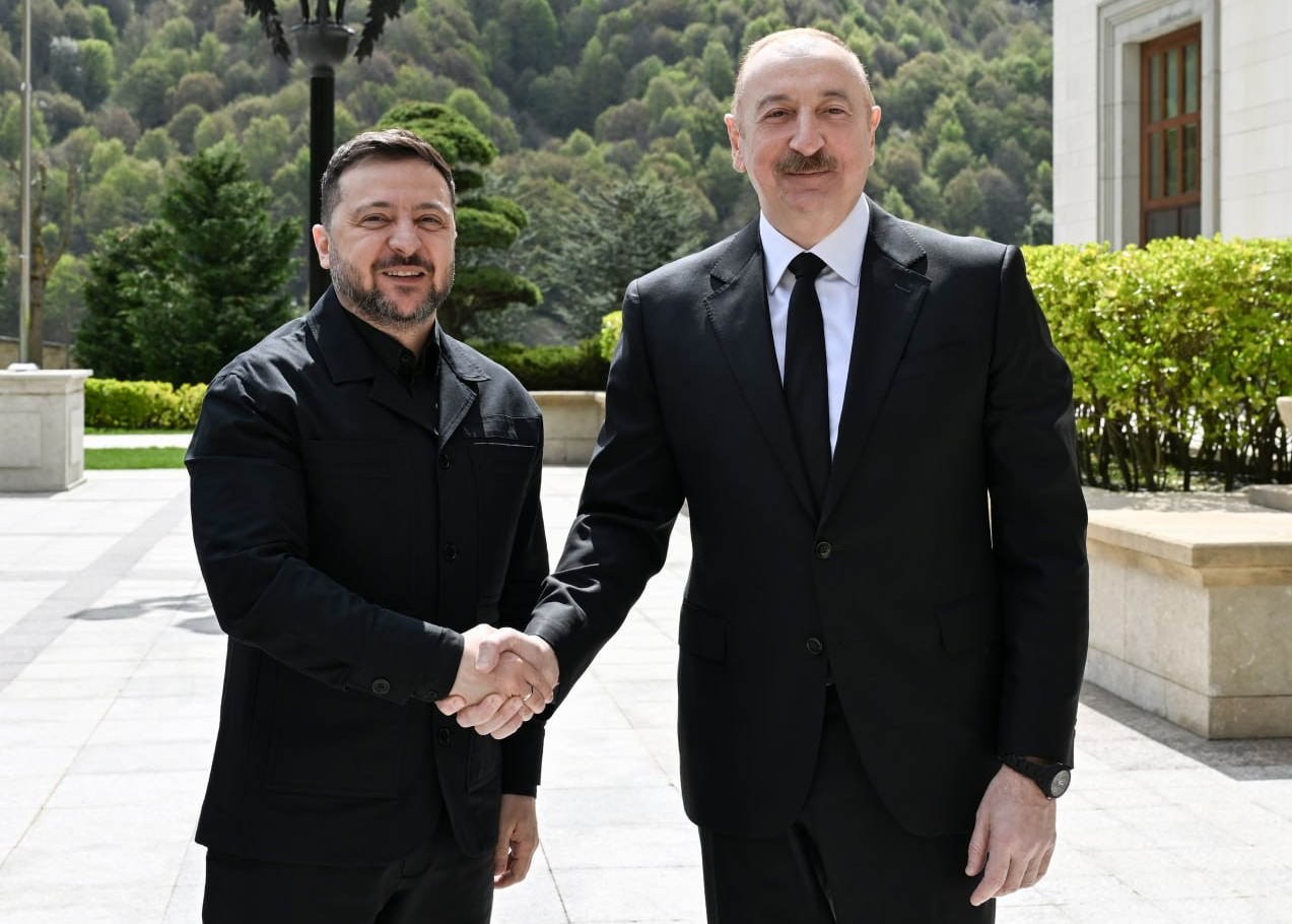 Зеленский прибыл в Азербайджан: переговоры проходят в Габале