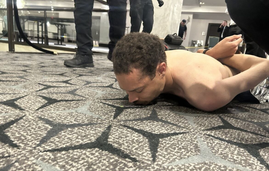 Стрелявший на ужине с Трампом мужчина рассказал, кто был его целью