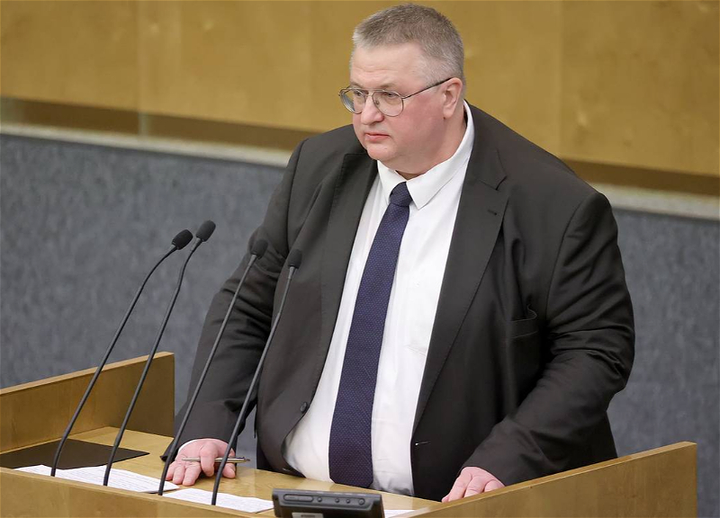 Оверчук обещал содействовать изучению азербайджанского языка в России