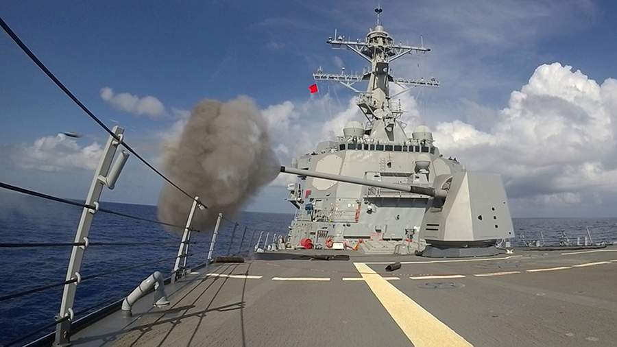 США передали захваченное иранское судно Пакистану