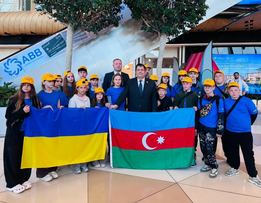 Еще 18 украинских детей прибыли в Азербайджан на реабилитацию