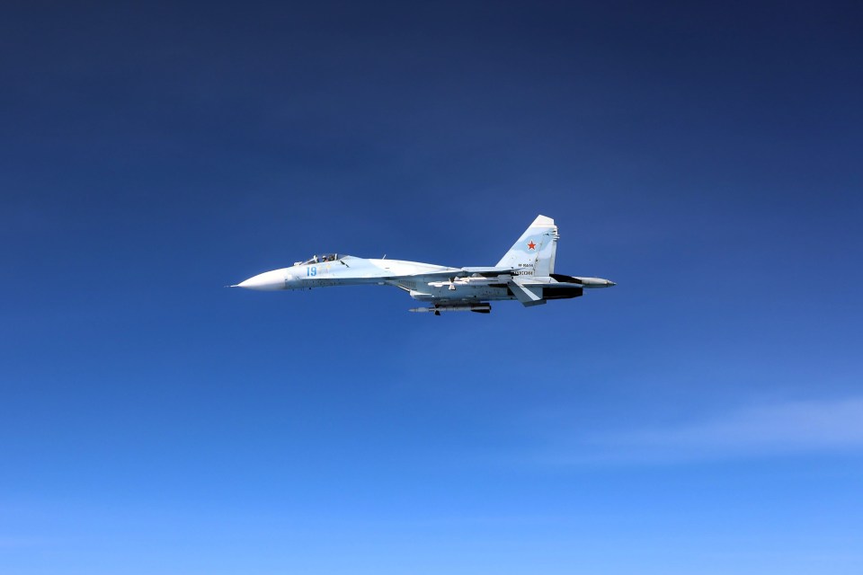 Лондон заявил об «опасном маневре» российских истребителей