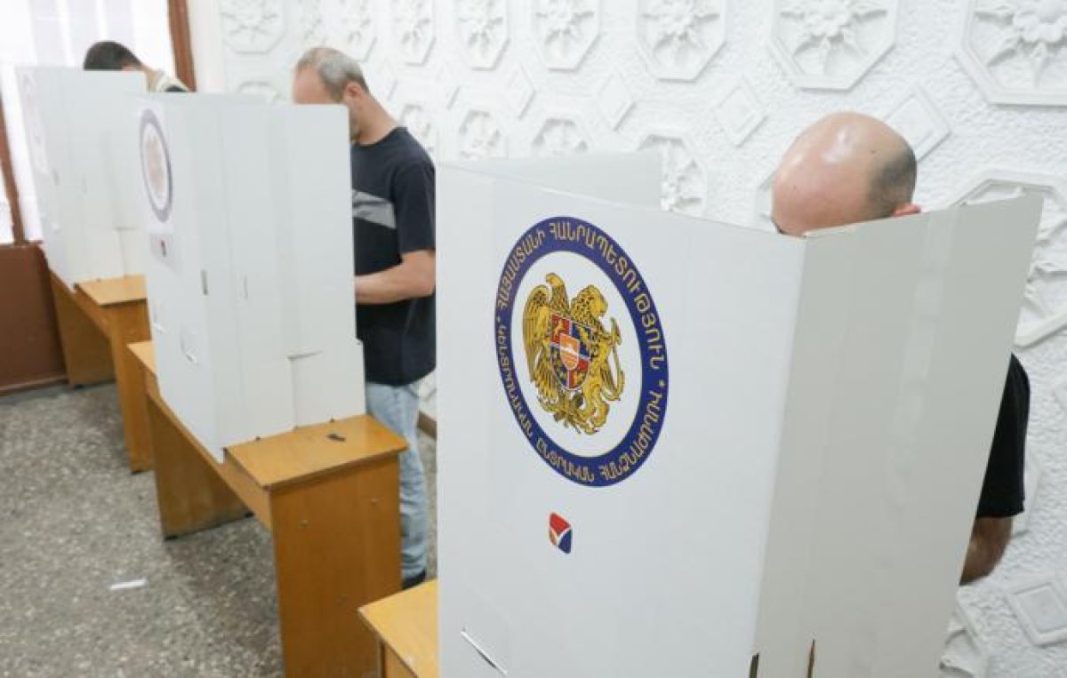 В Армении завершилось голосование на парламентских выборах