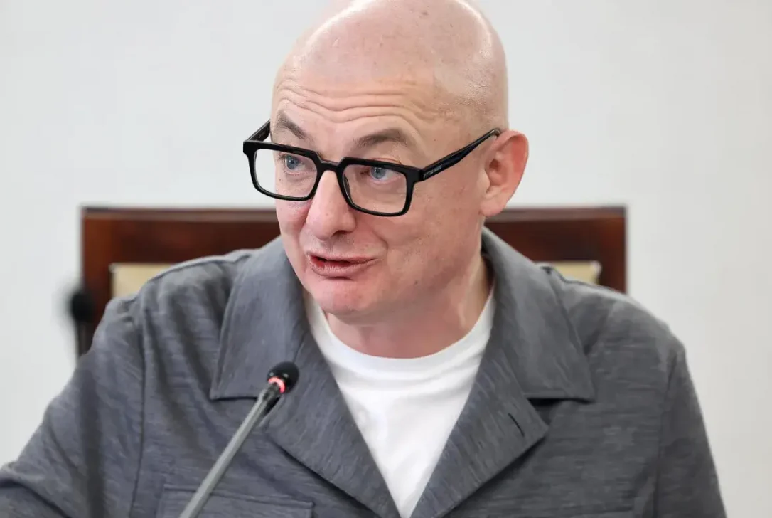 Вице-спикер Сената Польши возвращает Украине две награды