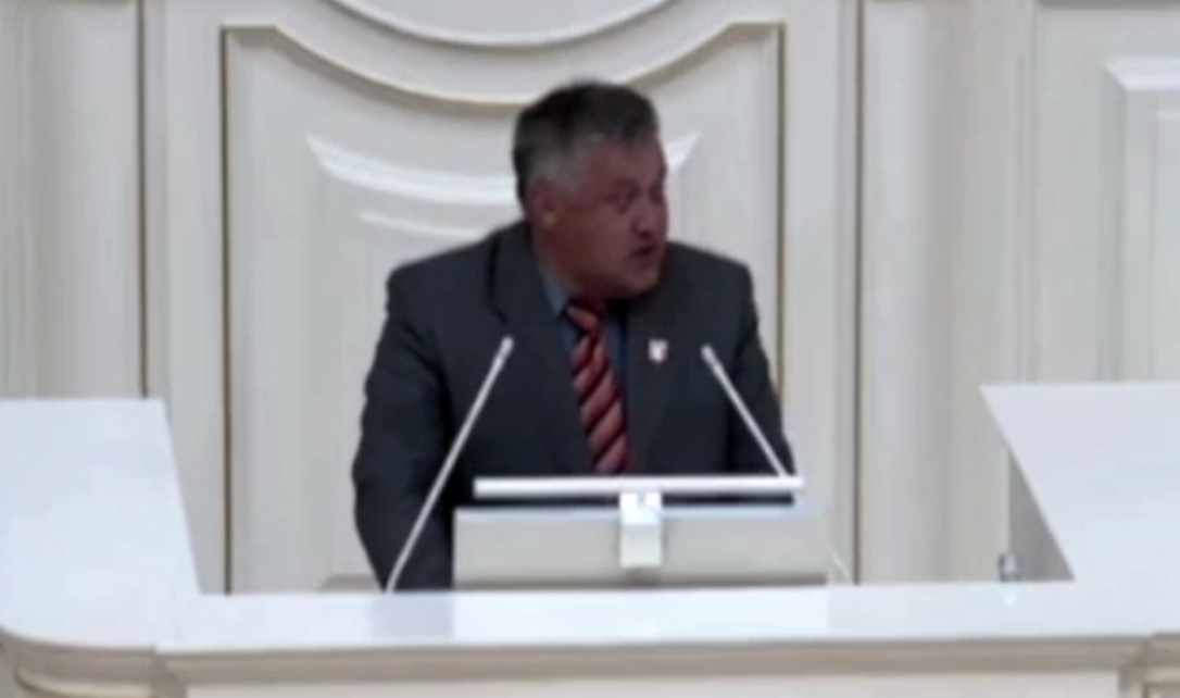 В России чиновник призвал к ядерному удару по Украине, ему отключили микрофон