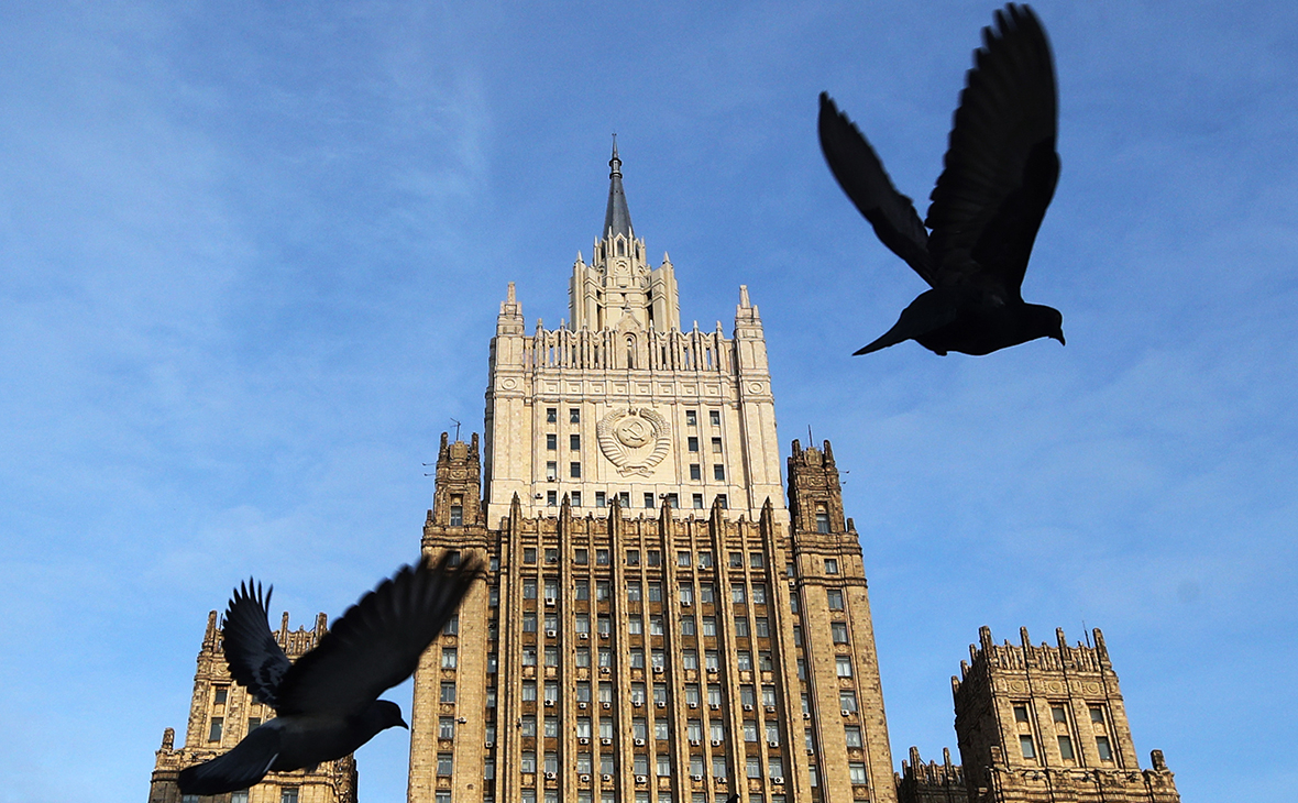 В Москве прокомментировали победу Пашиняна на выборах