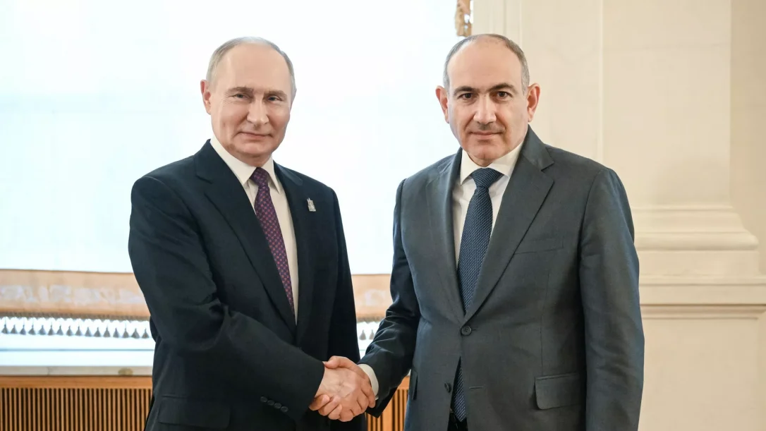 Путин позвонил Пашиняну