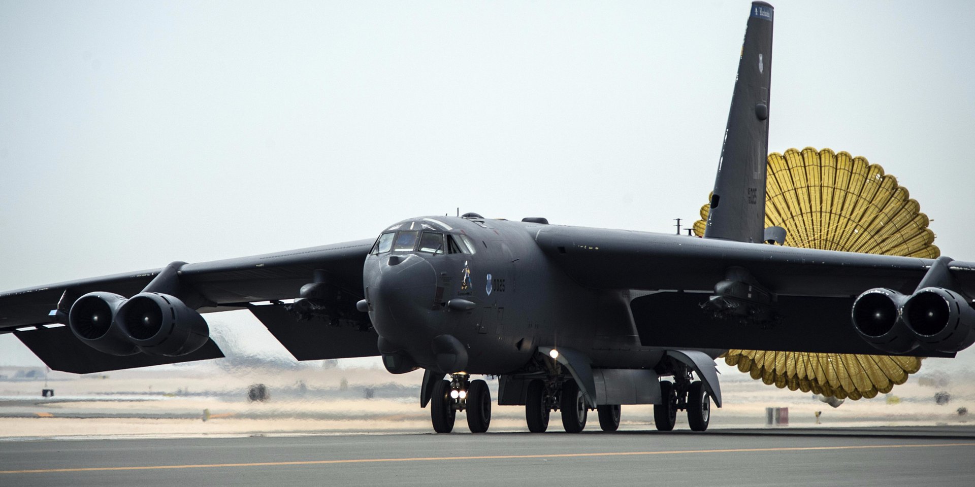 США обладают 75 стратегическими бомбардировщиками B-52 3 США обладают 75 стратегическими бомбардировщиками B-52