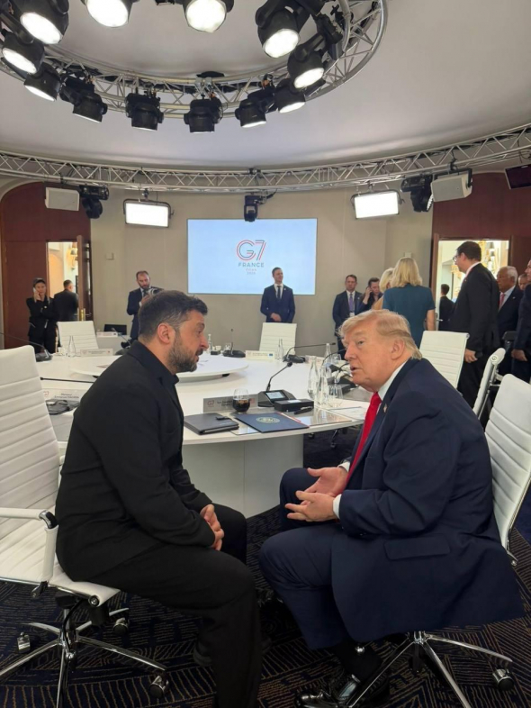 Зеленский рассказал о встрече с Трампом на G7