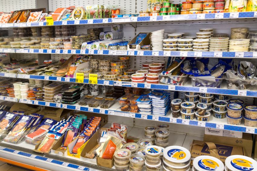 Российская продукция будет ввозится в страну без азербайджанской маркировки еще год