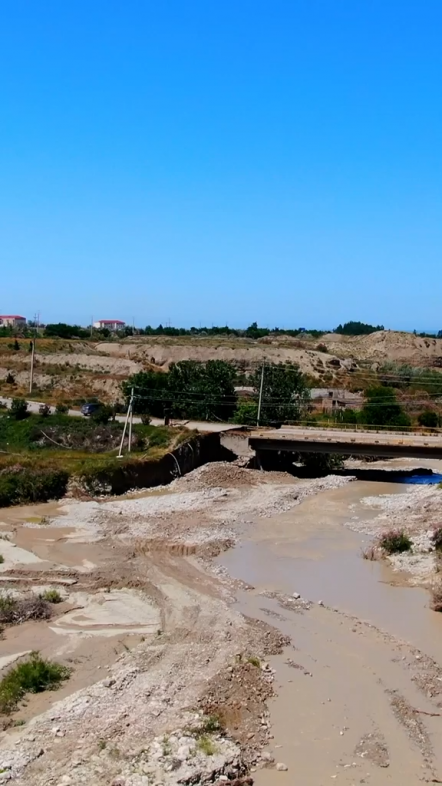 На мосту через реку Атачай восстановлено движение транспорта
