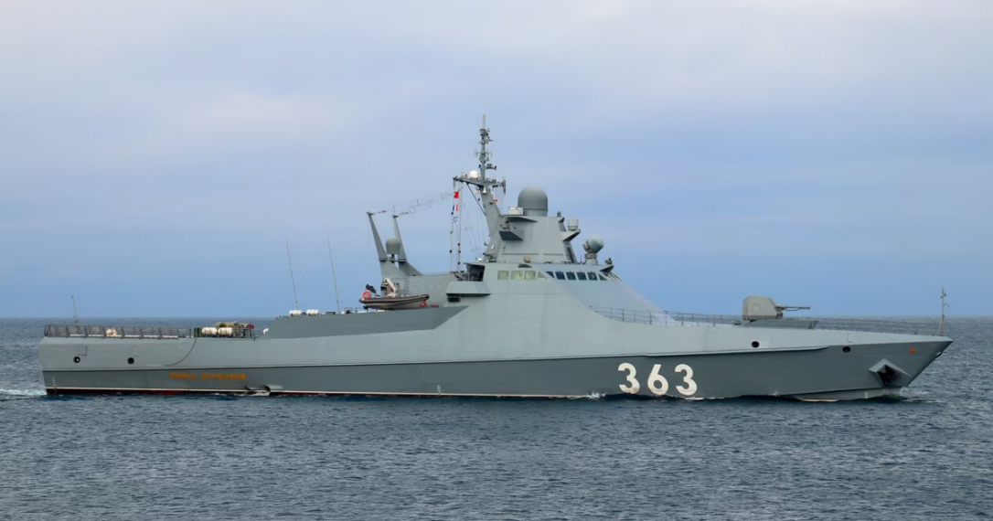 Украинские моряки потопили корабль ФСБ России