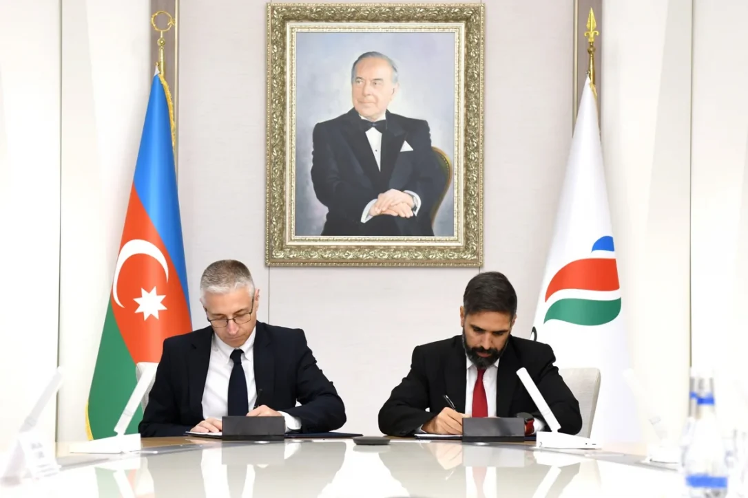 SOCAR подписал меморандум о взаимопонимании с итальянской компанией