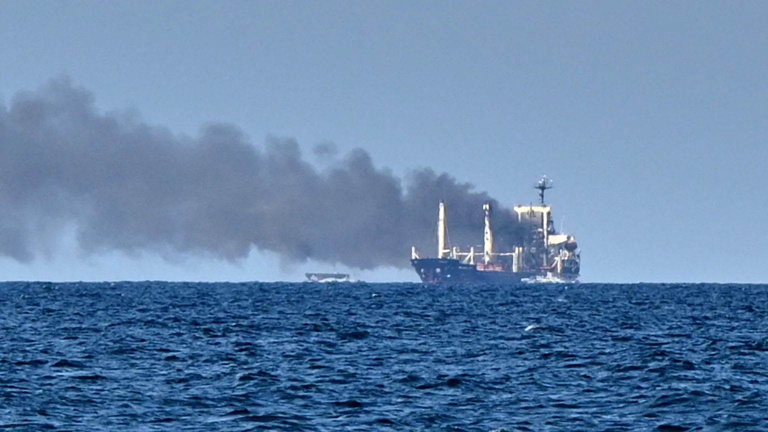 Два танкера атакованы у терминала КТК в Черном море 3 Два танкера атакованы у терминала КТК в Черном море