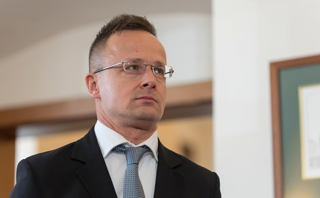 Сийярто может грозить тюрьма