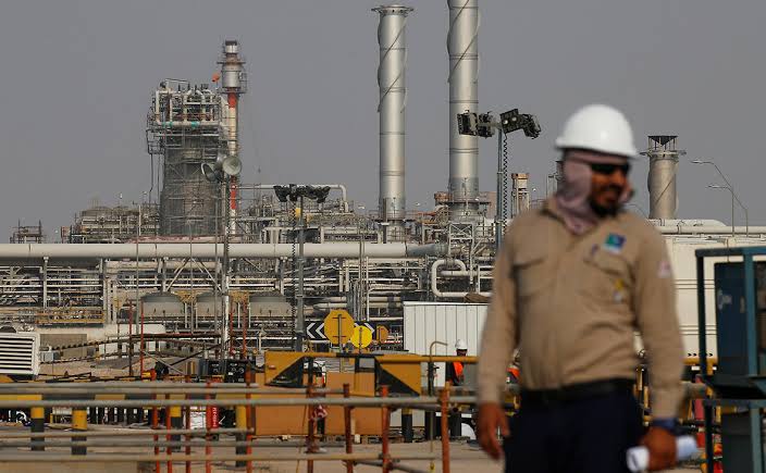 Крупнейшая в мире нефтяная компания остановила работу своего НПЗ