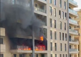В Баку произошел пожар в элитном жилом комплексе 2 В Баку произошел пожар в элитном жилом комплексе
