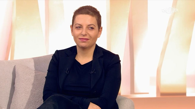 Симоньян рассказала, как искала жареную саранчу вместе с Песковым