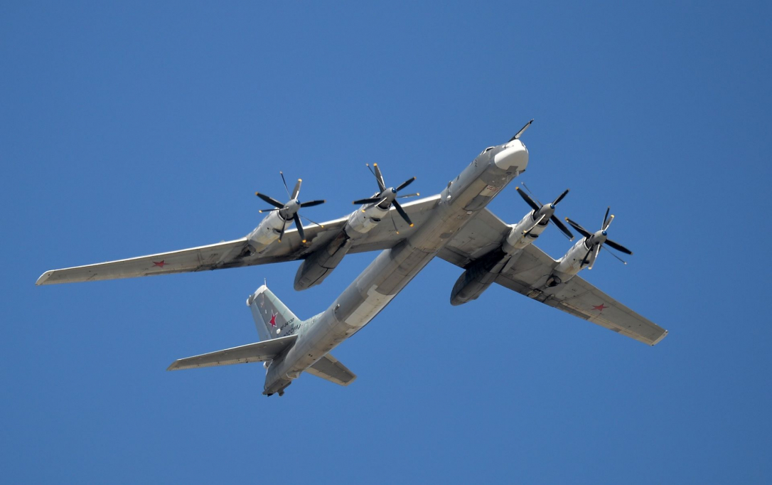 Украина уничтожила российский стратегический бомбардировщик Ту-95