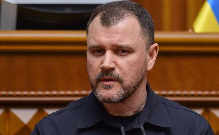 Зеленский предложил Клименко сменить Умерова в СНБО 3 Зеленский предложил Клименко сменить Умерова в СНБО