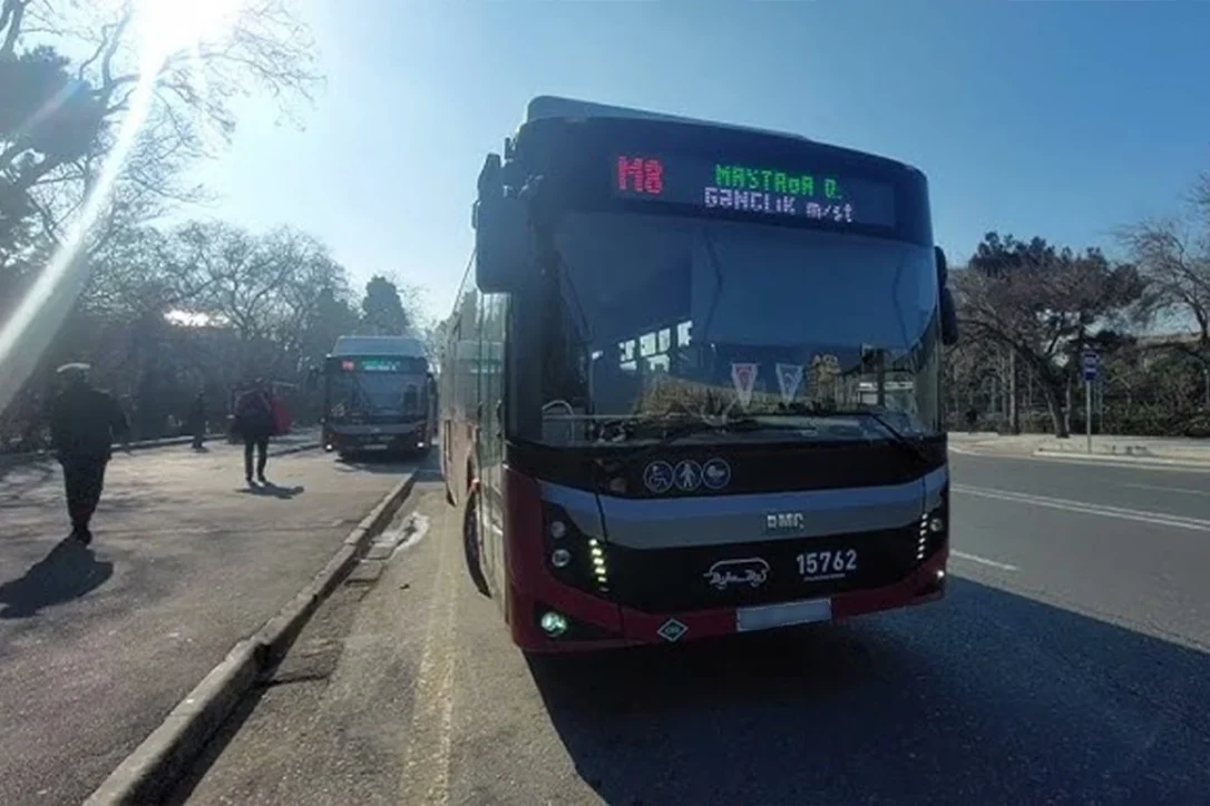 В Баку меняется схема движения еще одного автобуса