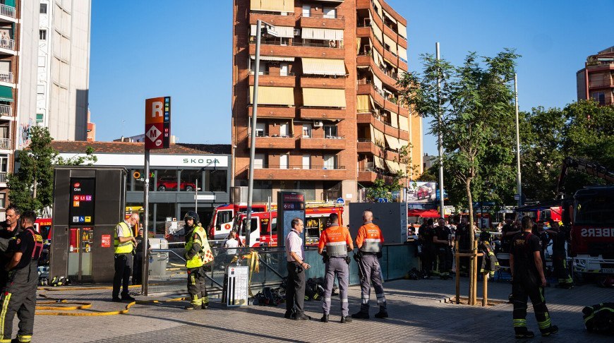 При пожаре в метро Барселоны пострадали около 140 человек