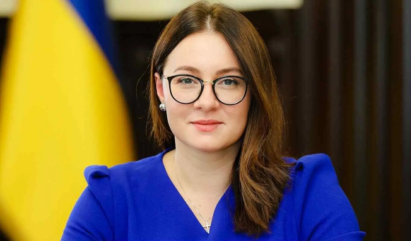 Рада отправила в отставку правительство Украины 2 Рада отправила в отставку правительство Украины